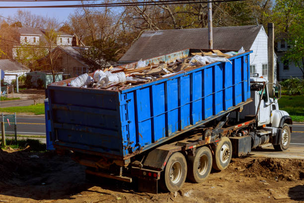 Best Yard Waste Removal  in Bangor, MI